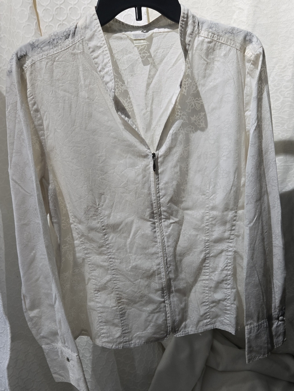 Christopher & Banks White Zip-Front Women's Blouse